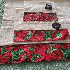 Christmas Poinsettia - Three piece Towel Set